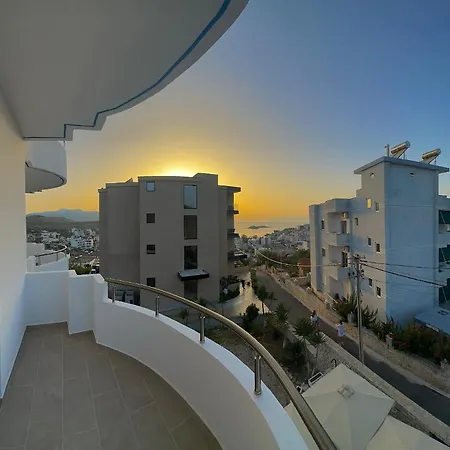 Belle Vue * Εξαμίλιο