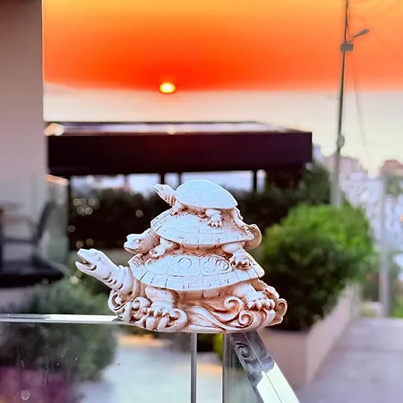 Belle Vue Διαμέρισμα *