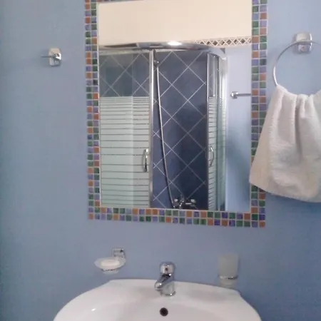 Belle Vue Apartamento Ksamil