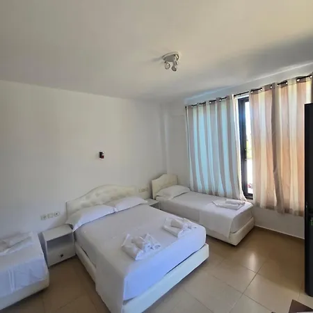 Belle Vue Appartamento Ksamil